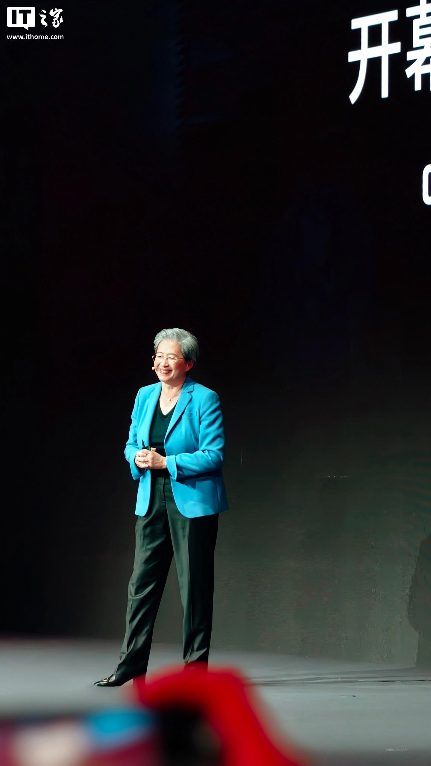 苏姿丰现身上海:AMD 大中华区有超 4000 名工程师,预计 2030 年全球将有 50 亿人每日使用 AI