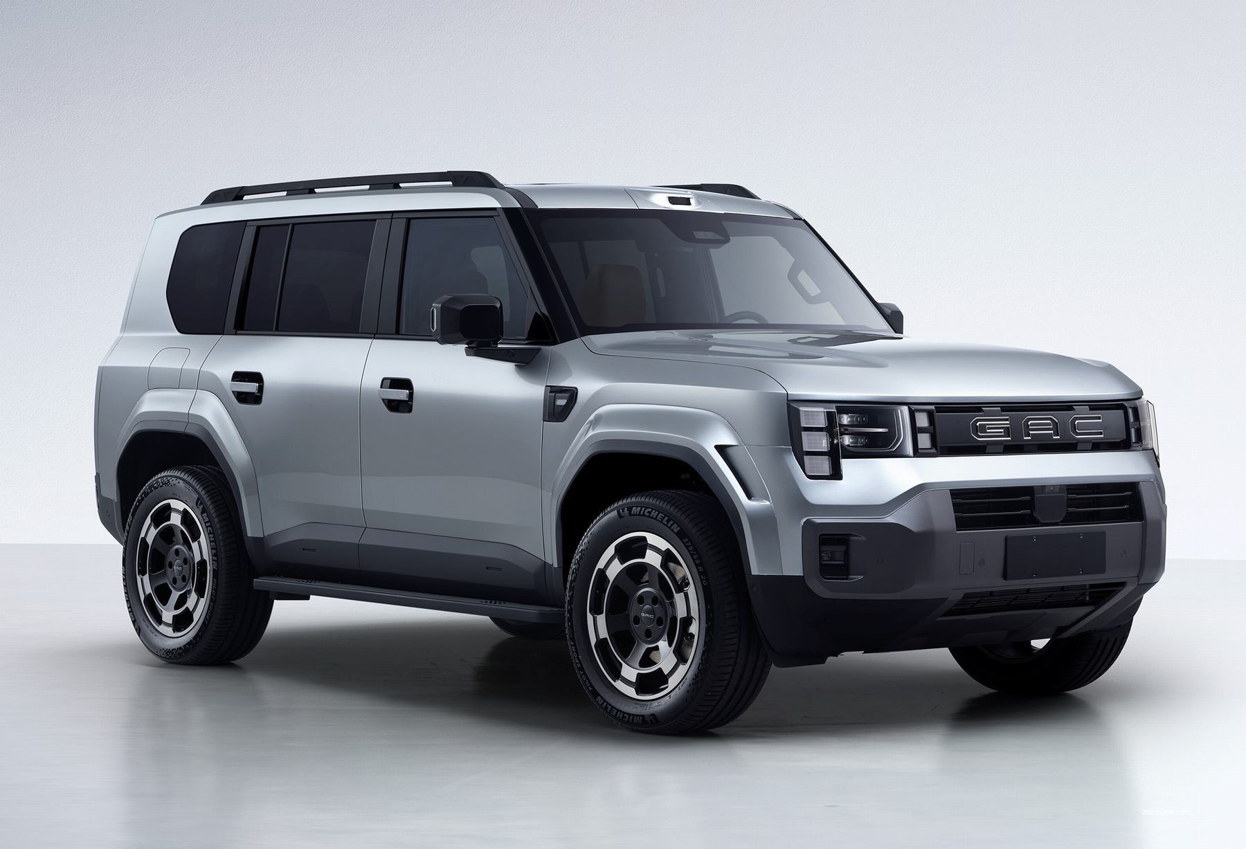 广汽传祺硬派 SUV 越 7 官图发布:首发星源插混 GMC 3.0 雷霆版,预计今年三季度上市 ae01d4aef714379fac9848f617759a3b@186504.jpg (1800×1227)